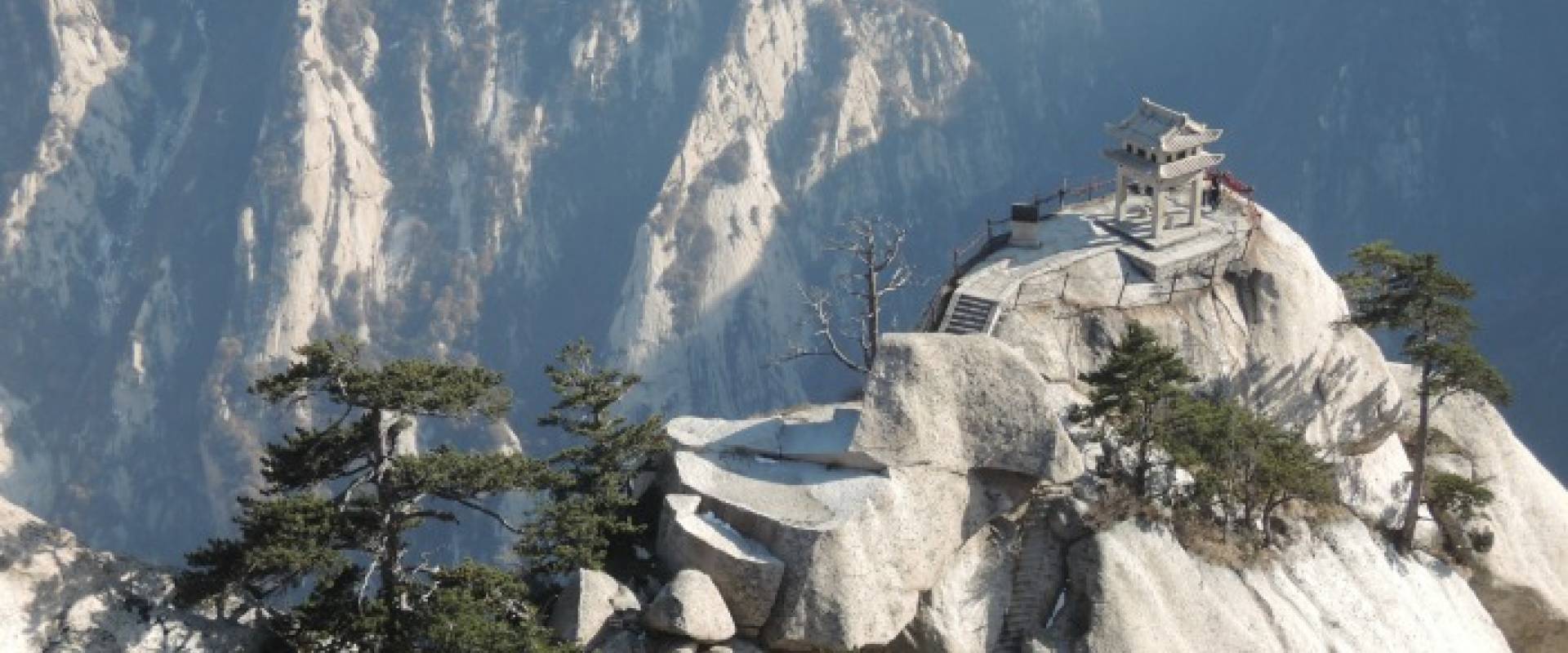 con i corsi di  riflessologia plantare on zon suin viaggio tra cielo terra uomo 